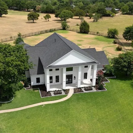 Buy this 5 bed house on 199 Welford Lane in Southlake, TX 76092