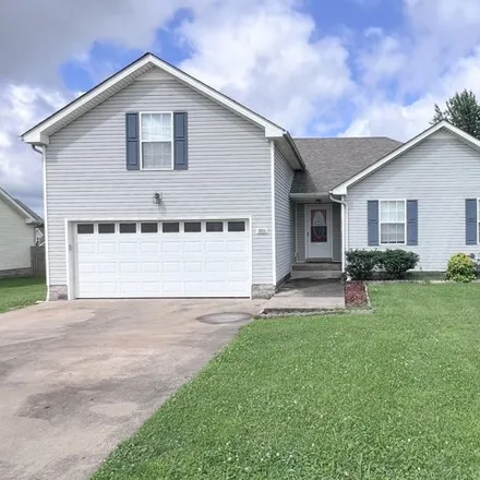 Rent this 3 bed house on 3894 Mackenzie Drive in Clarksville, TN 37042