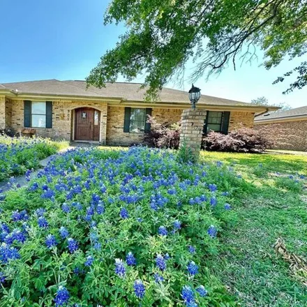 Buy this 3 bed house on 2310 Patricia Lane in Port Neches, TX 77651