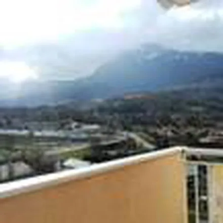 Rent this 4 bed apartment on 32 Avenue Louis Armand in 38180 Seyssins, France