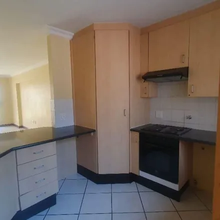 Image 3 - Spring Street, Rivonia Gardens, Sandton, 2157, South Africa - Apartment for rent