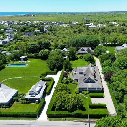 Buy this 7 bed house on 23 Morey Ln in Nantucket, Massachusetts