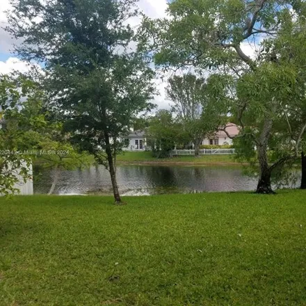 Image 7 - 7385 Northwest 1st Place, Plantation, FL 33317, USA - House for rent