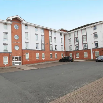 Rent this 7 bed apartment on Ranelagh Terrace in Royal Leamington Spa, CV31 3BS