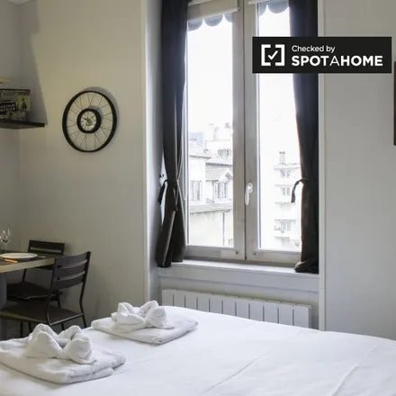 Image 6 - 64 Rue d'Inkermann, 69006 Lyon 6e Arrondissement, France - Apartment for rent