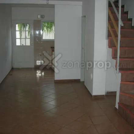 Buy this 3 bed house on Avenida Hipólito Yrigoyen 10548 in Partido de Lomas de Zamora, Temperley