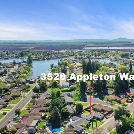 Image 4 - 3520 Appleton Way, Stockton, CA 95219, USA - House for sale