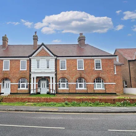 Rent this 1 bed apartment on Waitrose in 11-15 West Street, Haslemere
