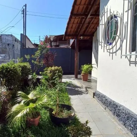 Buy this 2 bed house on Rua Roma in Ressaca, Contagem - MG