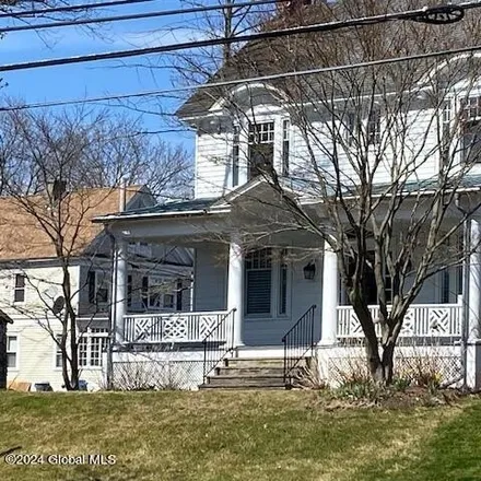 Image 3 - 663 Western Avenue, City of Albany, NY 12203, USA - House for sale