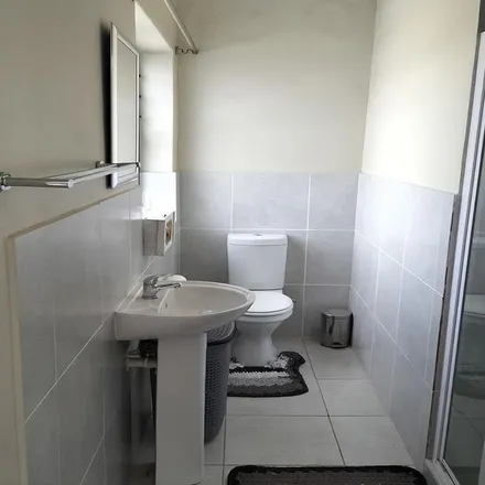 Image 7 - Joostenberg Drive, Bonnie Brae, Kraaifontein, 7569, South Africa - Apartment for rent