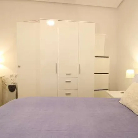 Image 8 - Calle de Zurita, 40, 28012 Madrid, Spain - Apartment for rent