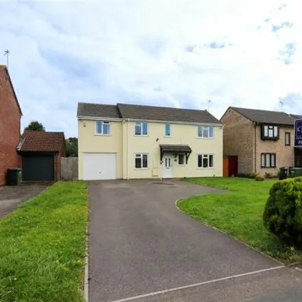 Buy this 5 bed house on 26 Ratcliffe Drive in Stoke Gifford, BS34 8TY