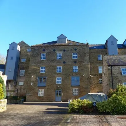 Rent this 2 bed apartment on Lumsdale Road in Matlock, DE4 5NG