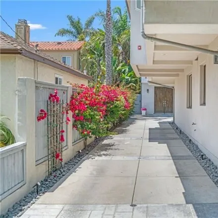 Image 4 - 505 N Lucia Ave Unit A, Redondo Beach, California, 90277 - House for sale