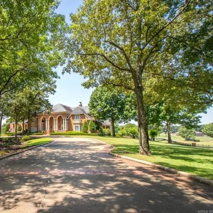 Buy this 7 bed house on RidgePointe Country Club in 2510 Ridgepointe Drive, Jonesboro