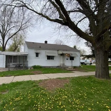 Buy this 2 bed house on 3615 Herrick Street in Flint, MI 48532