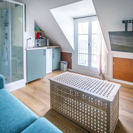 Rent this 1 bed apartment on 13 Rue de Tocqueville in 75017 Paris, France