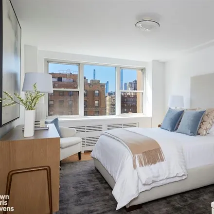 Image 7 - 11 EAST 86TH STREET 17B in New York - Apartment for sale