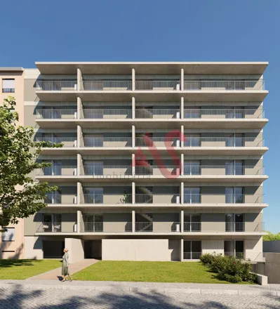 Buy this 2 bed apartment on Porto