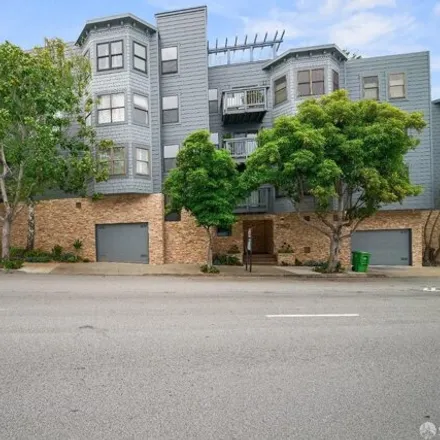 Rent this 2 bed condo on 2750 Market Street in San Francisco, CA 94114