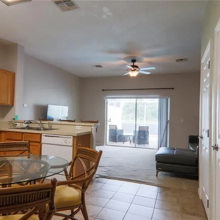 Image 7 - 1419 Retreat Circle, Lake County, FL 34714, USA - Townhouse for rent