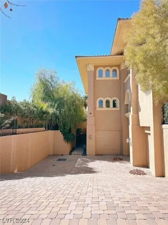 Image 8 - 10011 Moon Valley Place, Las Vegas, NV 89134, USA - House for sale