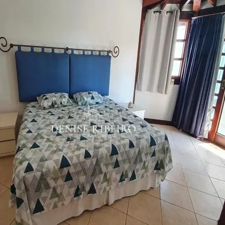 Rent this 5 bed house on Rua Manoel Mazagão in Pereque, Ilhabela - SP