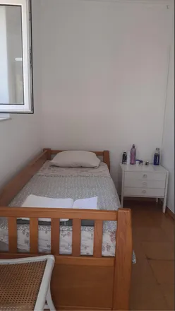 Rent this 2 bed room on Rua de São João da Mata 94 in 96, 1200-702 Lisbon