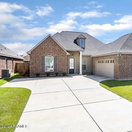 Rent this 4 bed house on 109 Barnet Court in Carencro, LA 70507