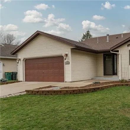 Buy this 4 bed house on 1065 33rd Street Northwest in Rochester, MN 55901