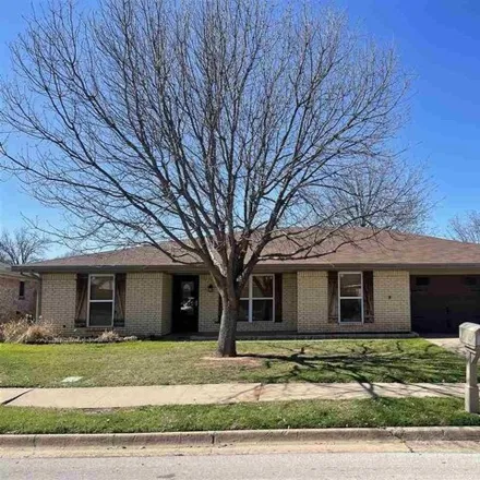 Rent this 4 bed house on 5604 Greentree Avenue in Wichita Falls, TX 76306