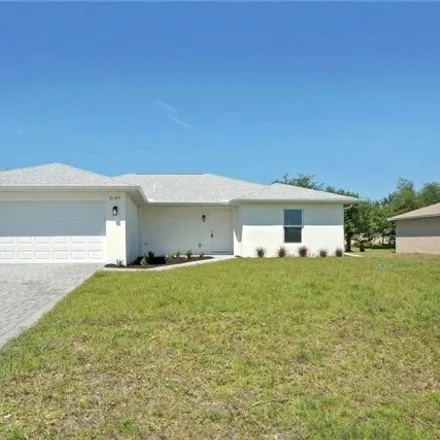 Image 1 - 2090 Northeast 15th Place, Cape Coral, FL 33909, USA - House for sale