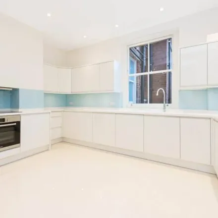 Image 3 - Gerry Summers, 67 Barnes High Street, London, SW13 9LD, United Kingdom - Apartment for rent