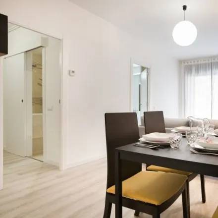 Rent this 5 bed apartment on Carrer de Viladomat in 86, 08001 Barcelona