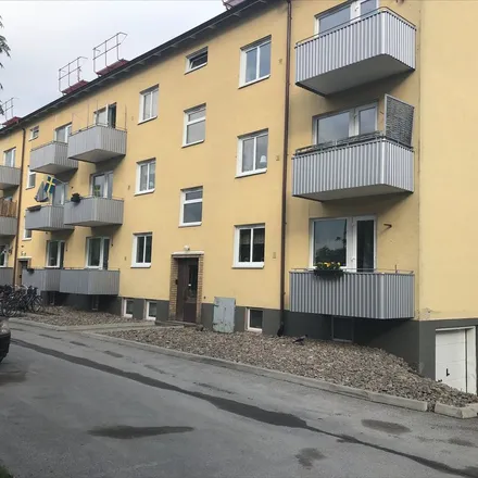 Rent this 1 bed apartment on Elviusgatan in 461 32 Trollhättan, Sweden