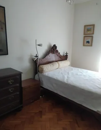 Rent this 3 bed room on Rua Inácio de Sousa 1 in 1500-345 Lisbon, Portugal