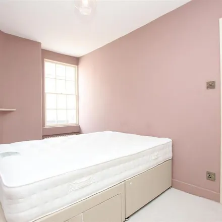 Rent this 1 bed apartment on 15 Rivers Street in Bath, BA1 2PZ