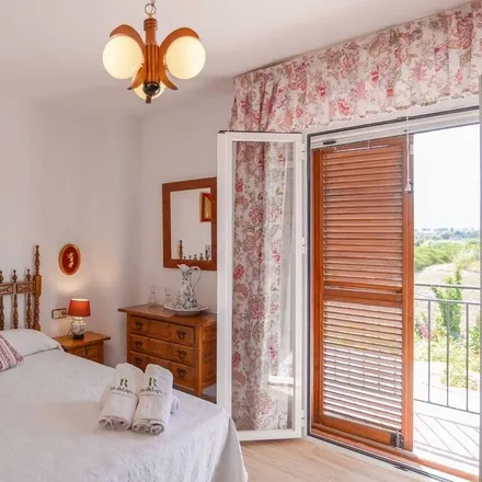 Rent this 4 bed house on Málaga in Andalusia, Spain