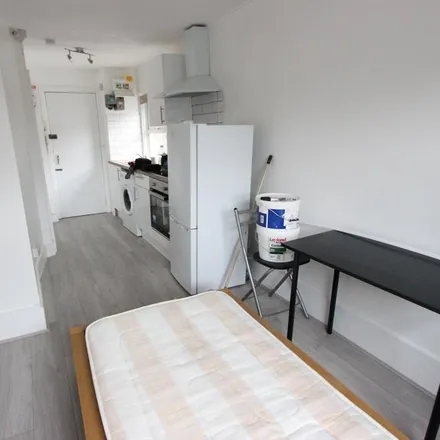 Rent this 1 bed apartment on Wood Green Delivery Office in Terrick Road, London