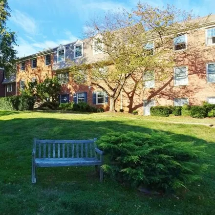 Buy this 1 bed condo on 6012 Westchester Park Drive in Hyattsville, MD 20740