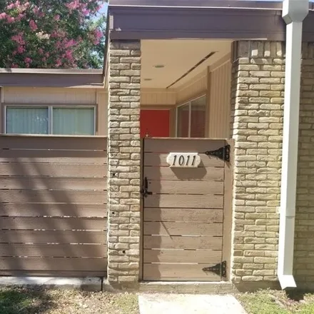 Buy this 1 bed house on 3030 Kinkaid Drive in Oldham, Dallas