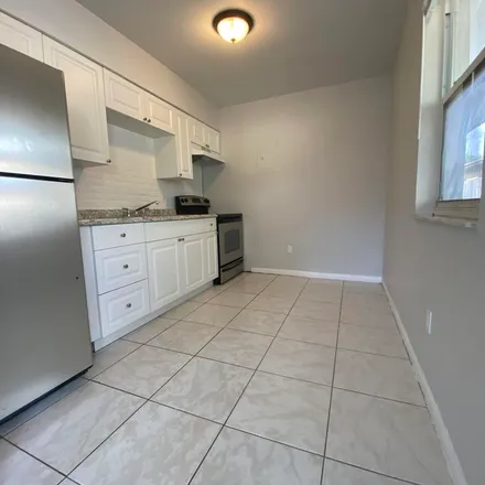 Image 7 - unnamed road, Lake Worth Beach, FL 33460, USA - Apartment for rent