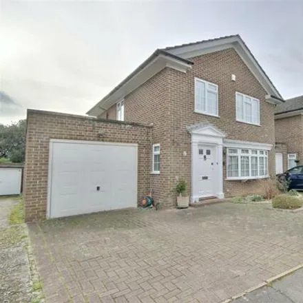 Buy this 4 bed house on Waterside Gardens in Fareham, PO16 8SD