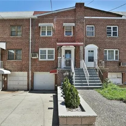 Buy this 3 bed house on 1812 Haight Avenue in New York, NY 10461