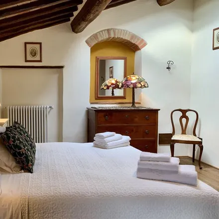 Rent this 1 bed house on 53011 Castellina in Chianti SI