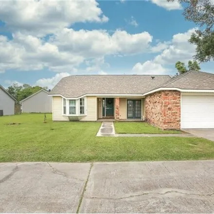 Buy this 3 bed house on 5600 California Trail in Calcasieu Parish, LA 70605