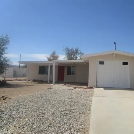 Rent this 3 bed house on 913 West Franklin Avenue in Ridgecrest, CA 93555