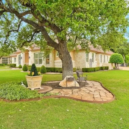 Image 2 - 237 Mickelson Lane, Georgetown, TX 78628, USA - House for sale