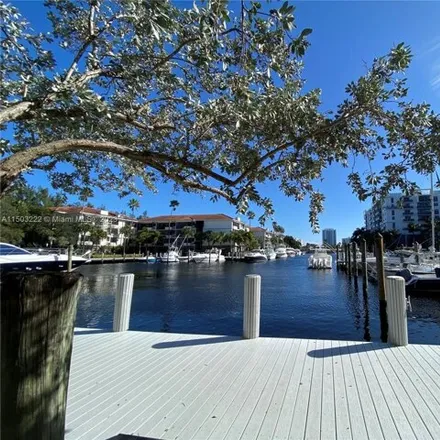 Image 5 - Port Royale Marina, North Port Royale Drive, Fort Lauderdale, FL 33308, USA - Condo for sale